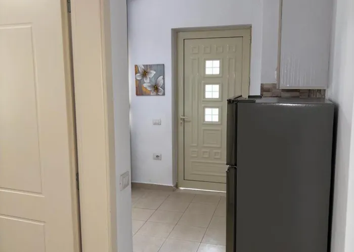 Apartment Harmony Escape