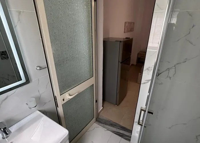 Apartment Harmony Escape