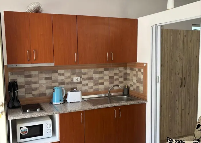 Apartment Harmony Escape Golem (Tirana)